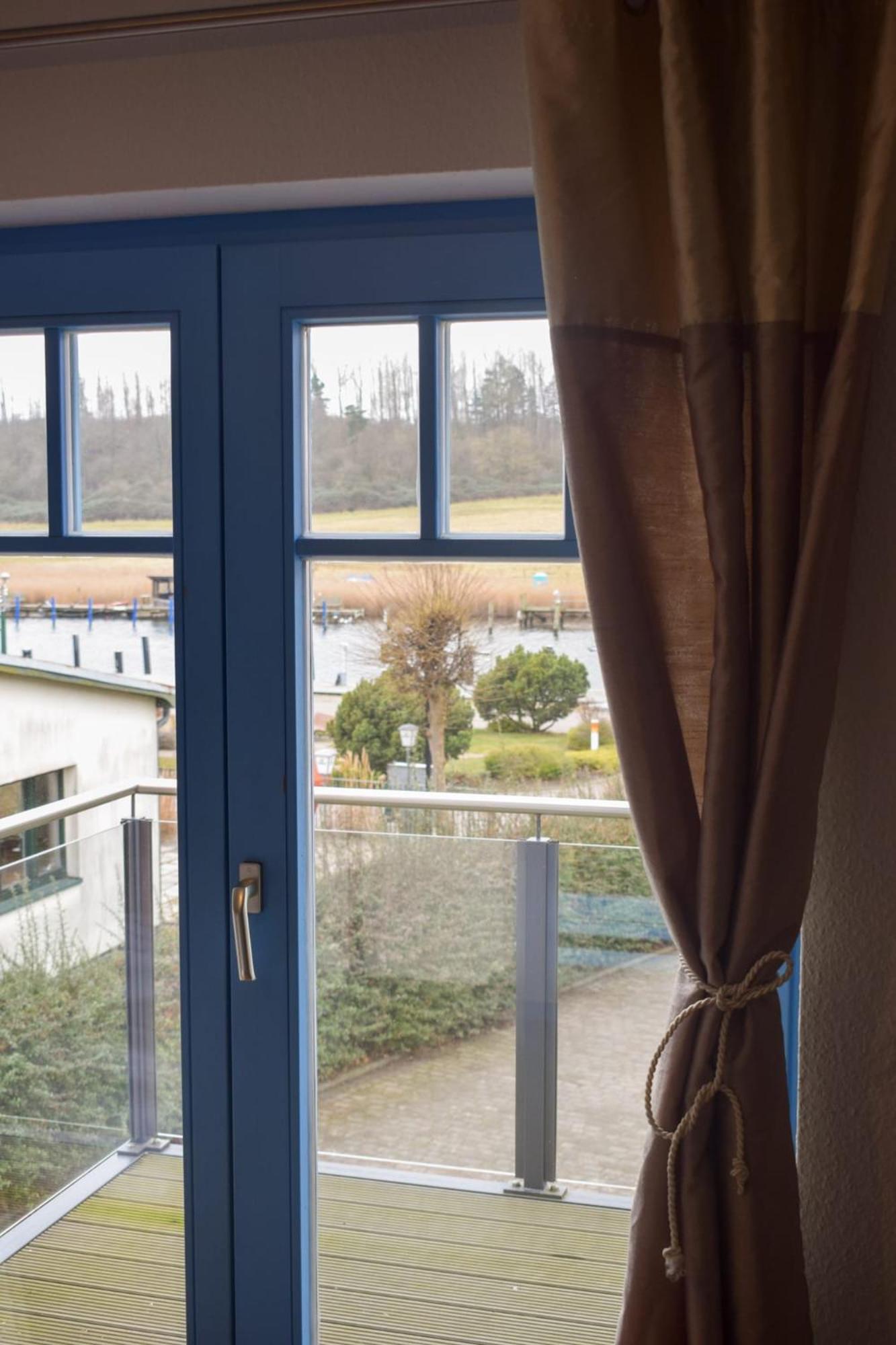 Ferienhaus Am Yachthafen Sellin  Exterior photo